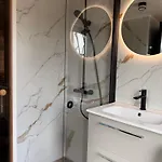 Βίλα Sadama Petite With Private Mini *