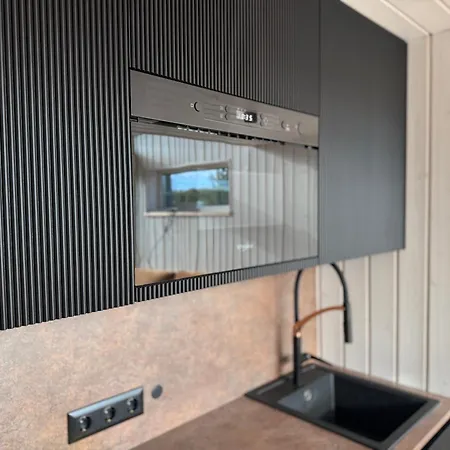 Sadama Petite With Private Mini * Heltermaa