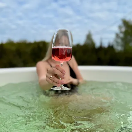 Willa Sadama Petite With Private Mini *