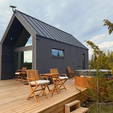 Sadama Petite With Private Mini Vila Heltermaa