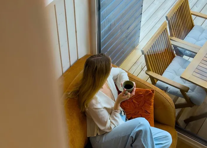 Sadama Petite With Private Mini